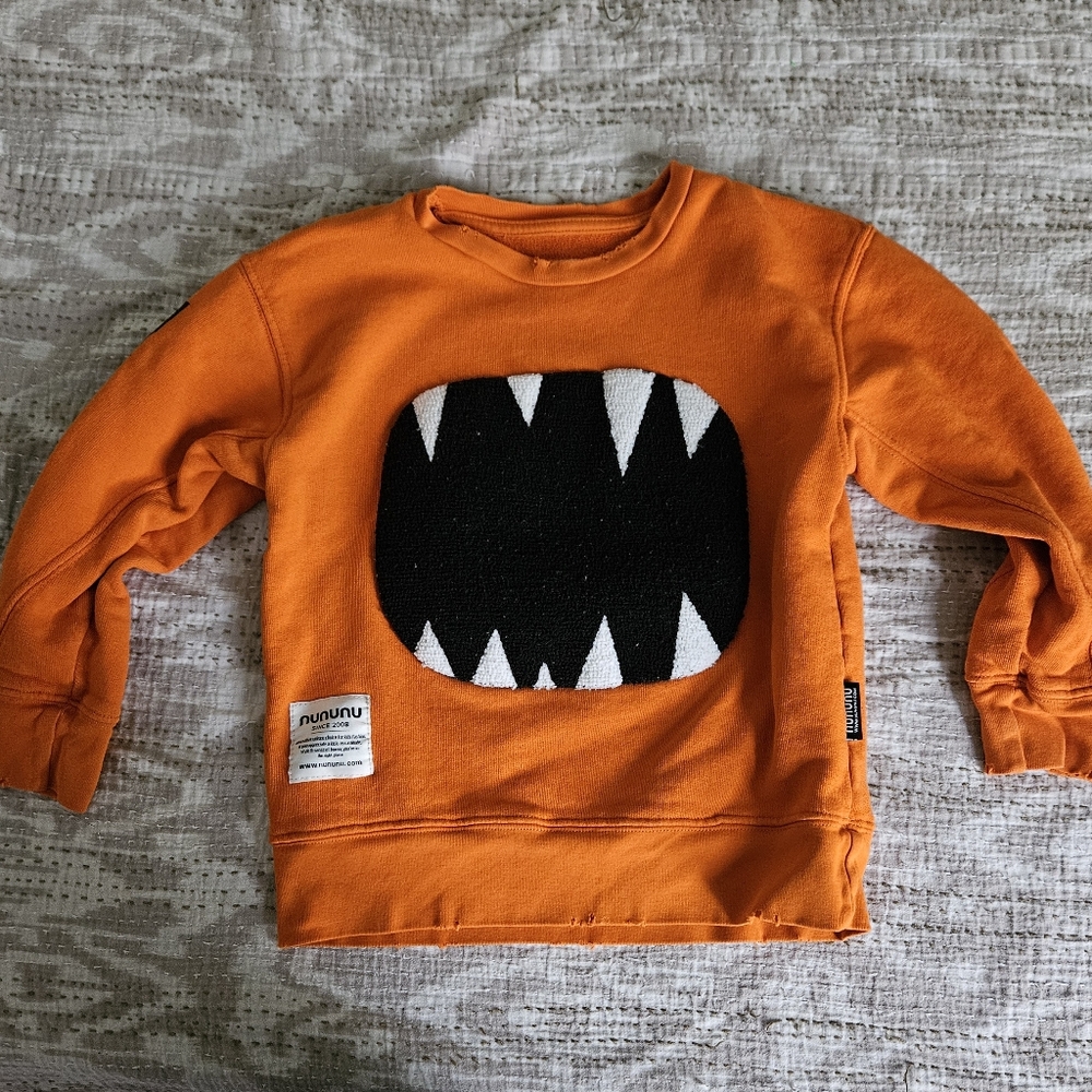 Awesome monster sweatshirt from NUNUNU - Size 4-5T